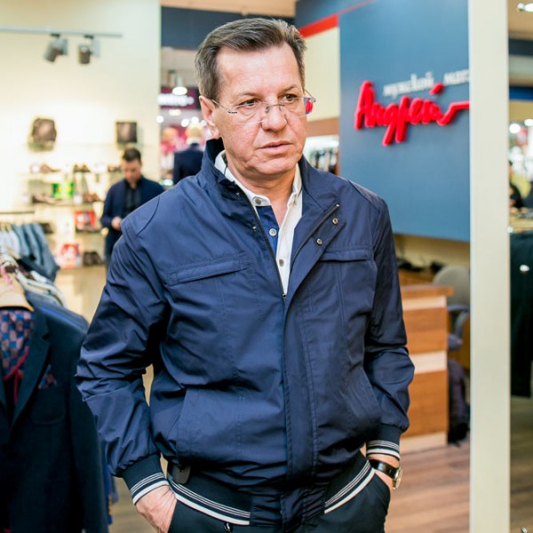 А. А. Жилкин в гостях в магазине «Андрей»